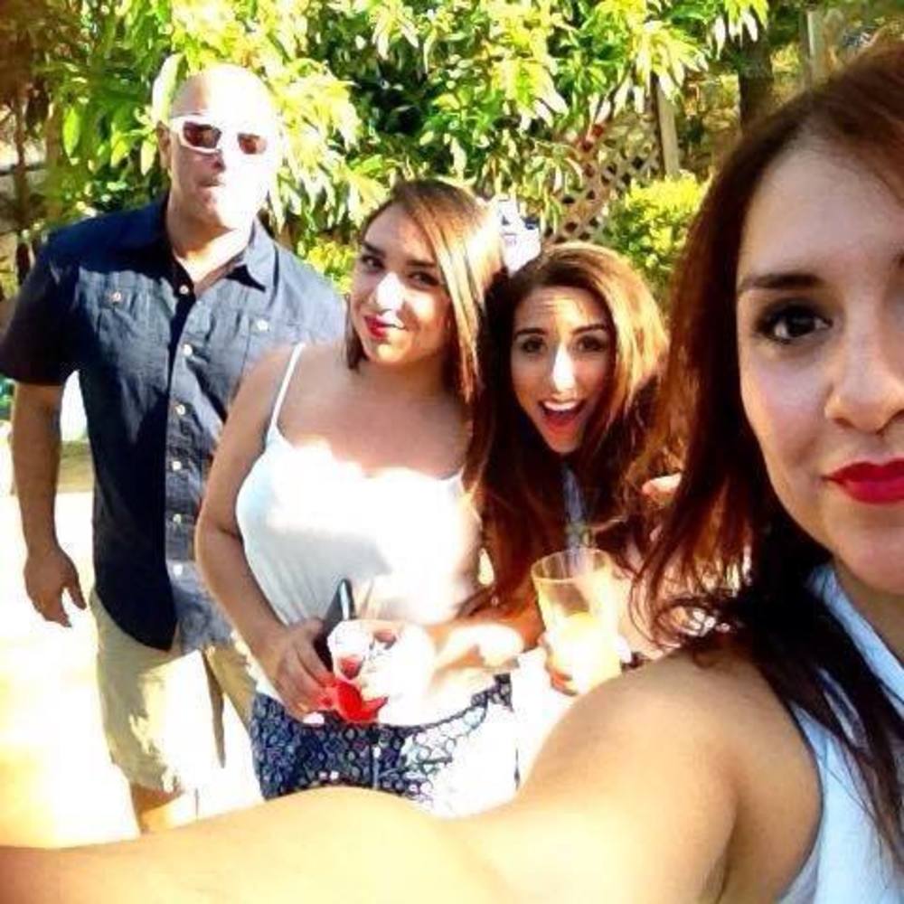 Meet your Posher, Esmeralda